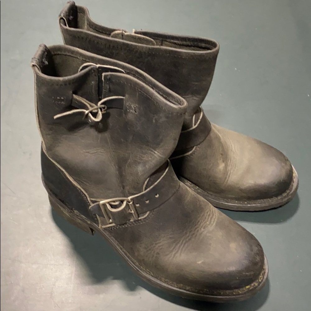 Frye Engineer boot